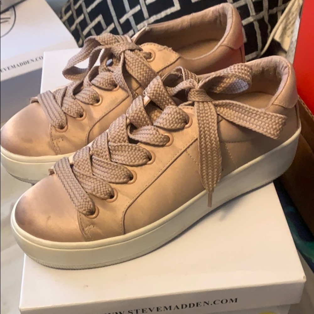 Steve Madden shoes 5.5